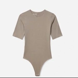 Everlane The Short-Sleeve Crew Neck Thong Bodysuit Size xs Tan
